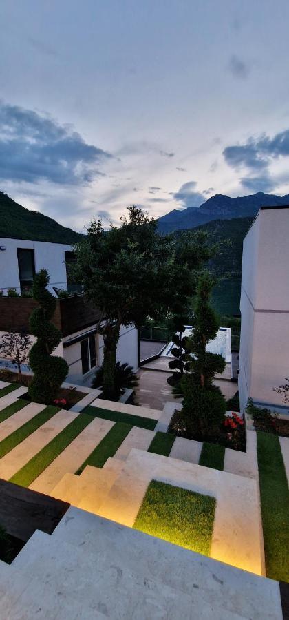 Koman Paradise By Romina Shkoder Exterior photo