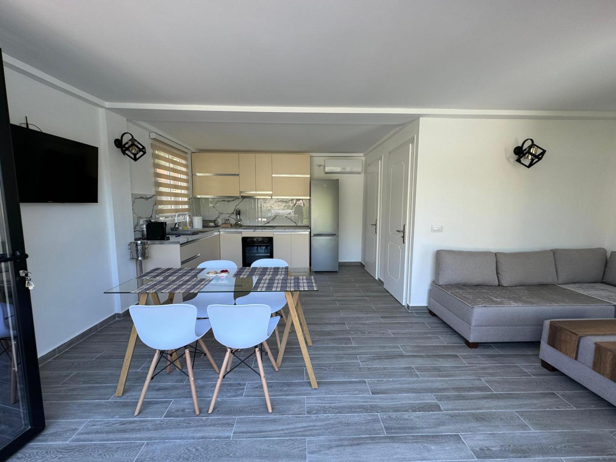 Koman Paradise By Romina Shkoder Exterior photo