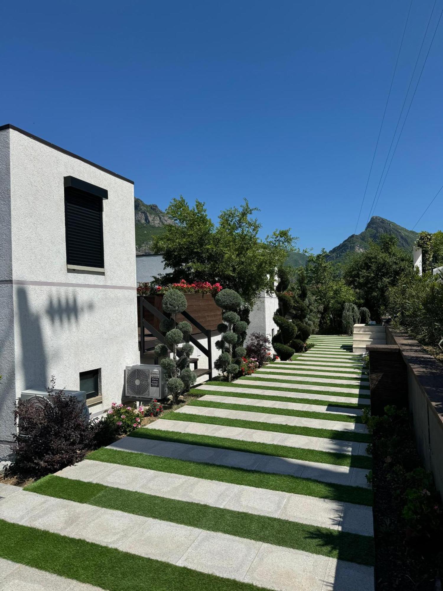 Koman Paradise By Romina Shkoder Exterior photo